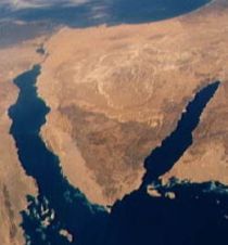 Sinai Peninsula satellite iew from southeast (New World Encyclopedia)